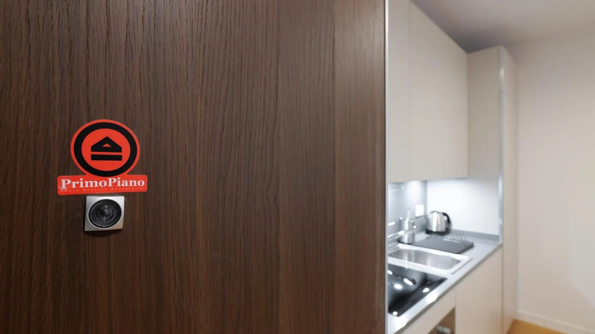 Primopiano - Principe Apartman Milánó